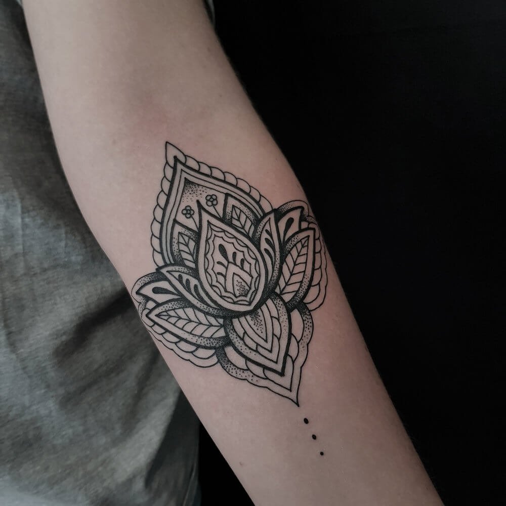 Lotus Geometric Tattoo Images The Style Inspiration