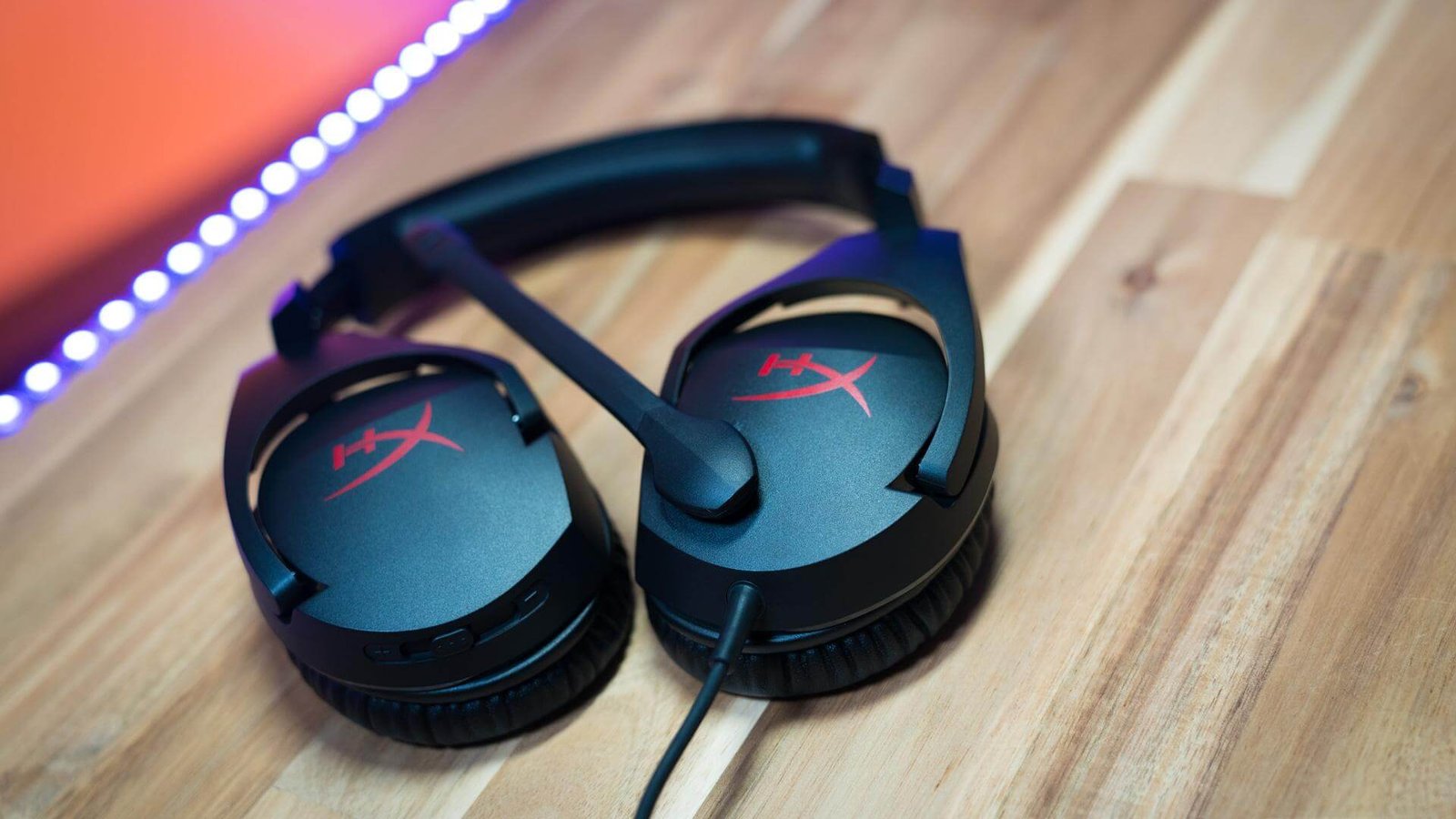 Logitech g432 vs hyperx cloud alpha clearance