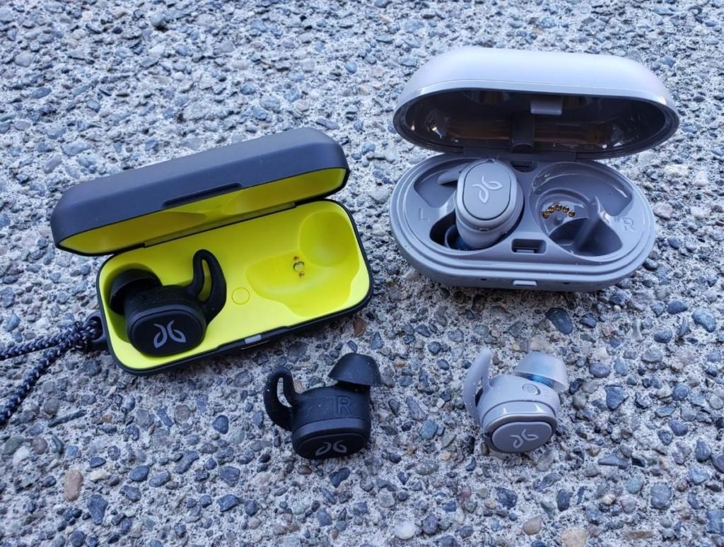 Jaybird Vista vs Jaybird Run XT Which One is Worth Buying?
