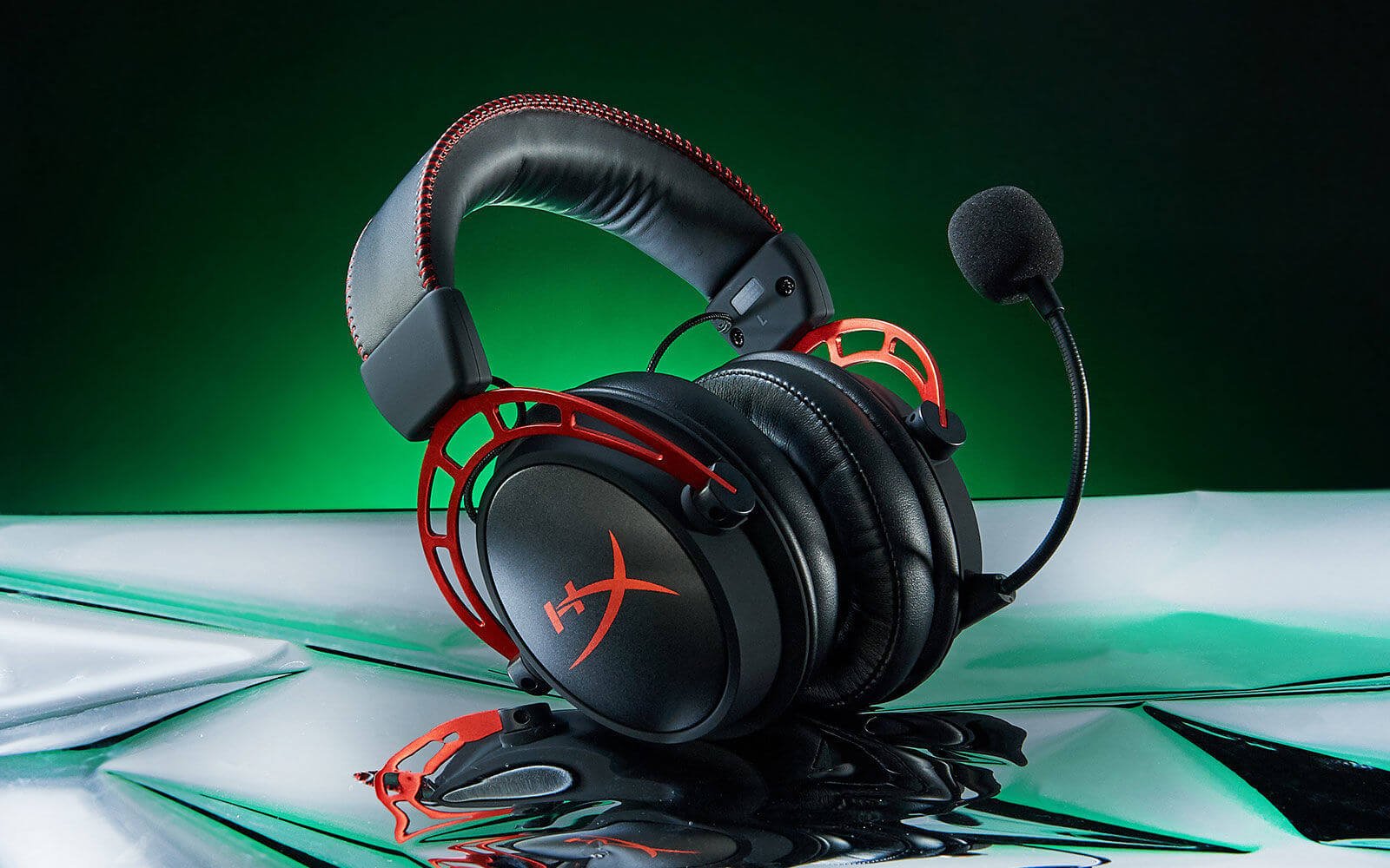 hyperx cloud alpha vs astroa 40 (1)