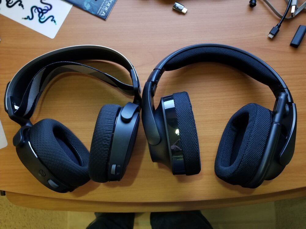 Logitech G933 vs Arctis Which Better?