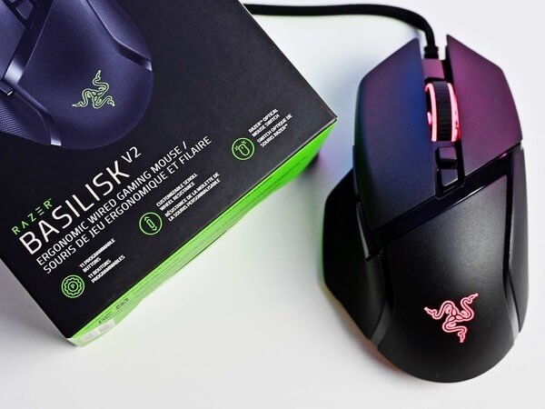 razer-basilisk-vs basilisk v2 (1)