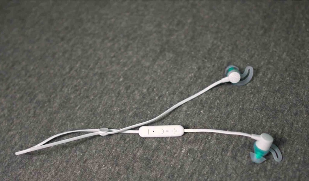 Jaybird X4 vs Tarah Which to Buy? Jaybird X4 vs Tarah Which to Buy?