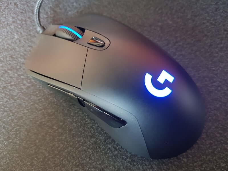 Logitech-G403 mouse (1)