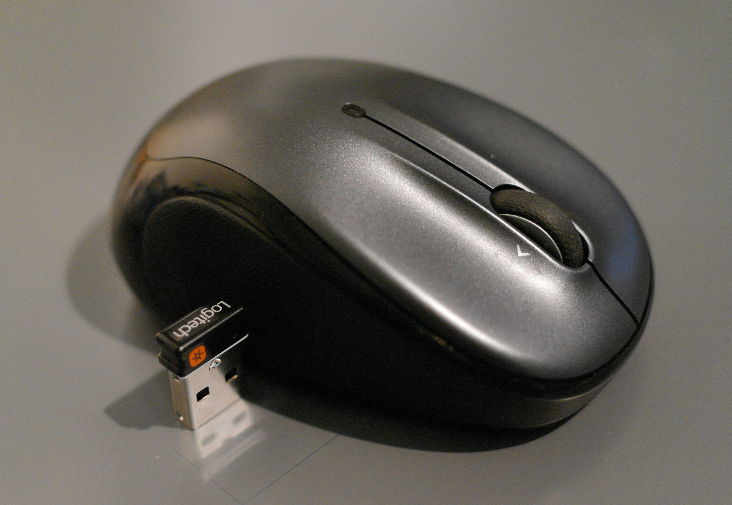 MP følsomhed parfume Logitech M525 vs Logitech M325 Mouse: Which One is Better for the Price?