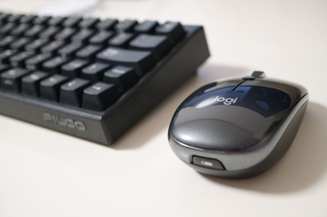 Logitech M557 Vs Logitech M337 Mouse Which One Is Worth Buying The Style Inspiration Logitech M557 Vs Logitech M337 Mouse Which One Is Worth Buying The Style Inspiration
