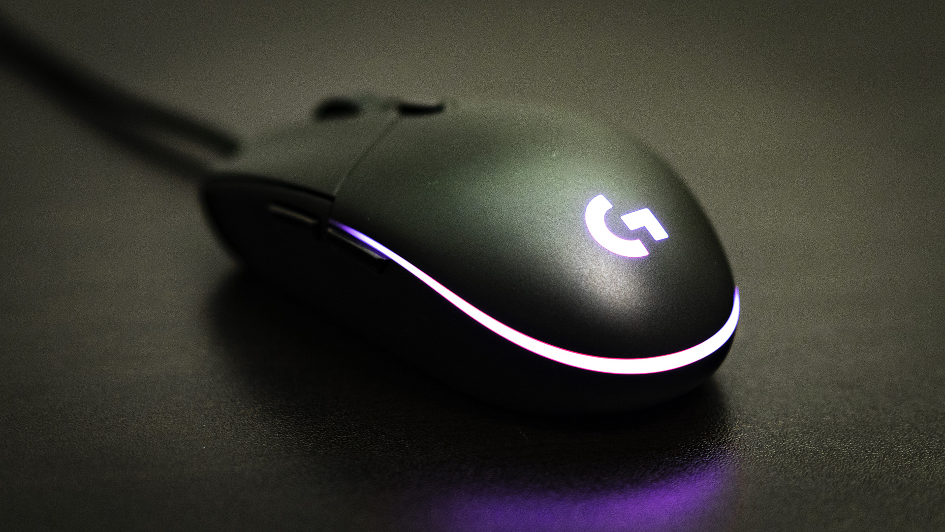 logitech-g-pro-gaming-mouse