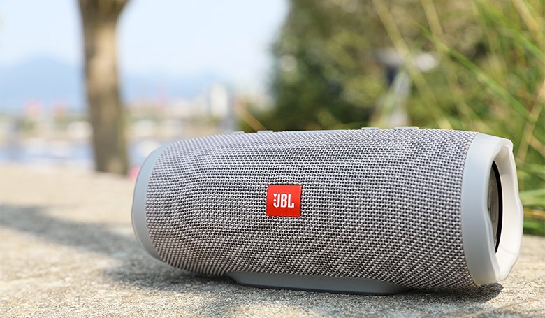 jbl pulse 3 vs beats pill