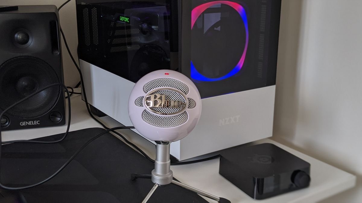 Blue Snowball ICE vs HyperX QuadCast Which to Buy? Blue Snowball ICE