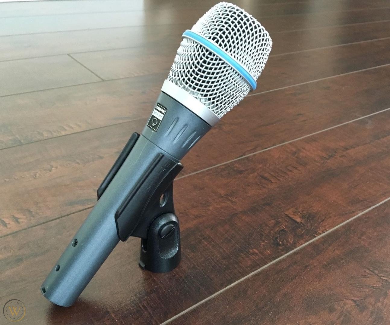 Blue en.CORE 300 vs Shure BETA 87A Which One Is Better? Blue en.CORE