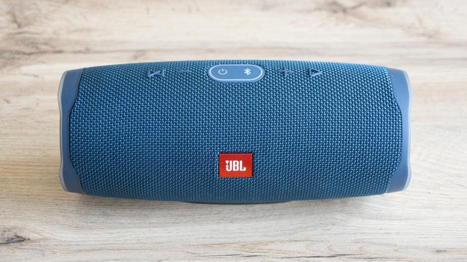 JBL Charge 4