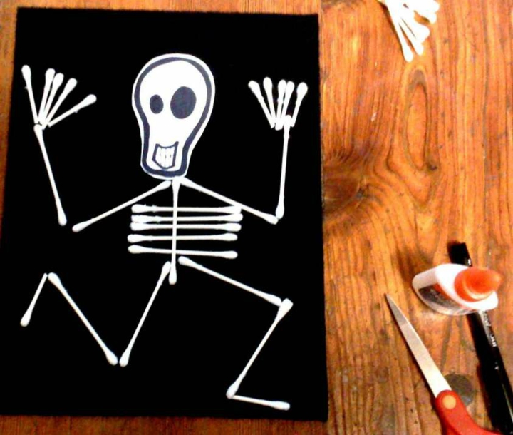 Halloween Creative Crafts to Decorate Spaces