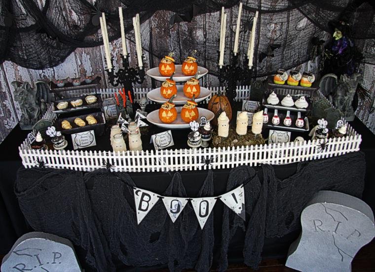 Halloween Table Decoration Ideas With Halloween Recipes