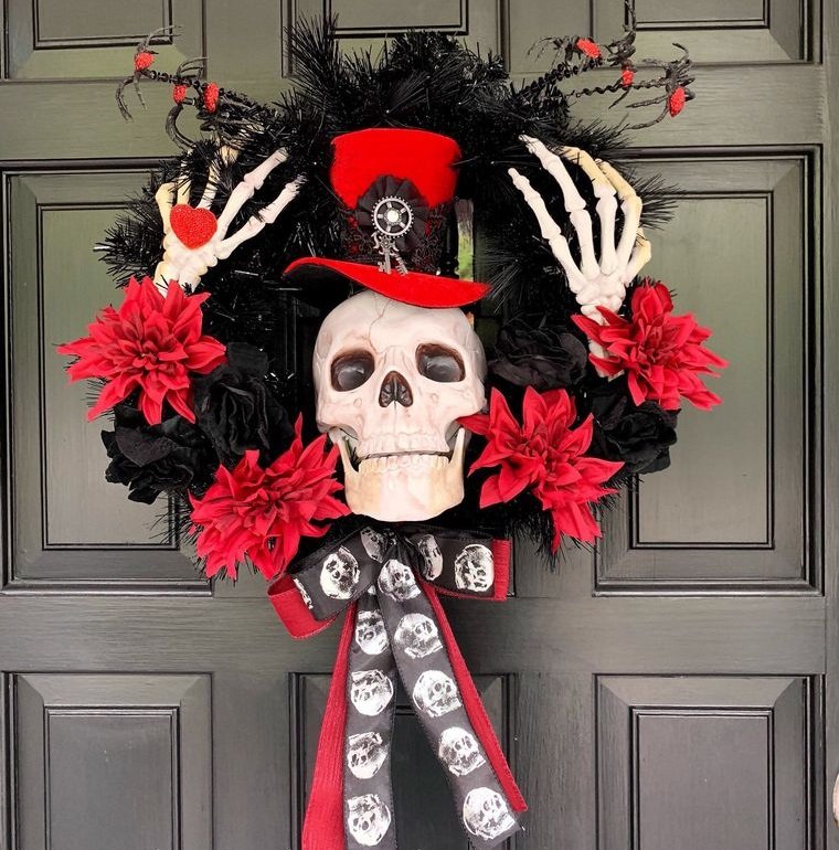 Red and Black Halloween Decorations Ideas