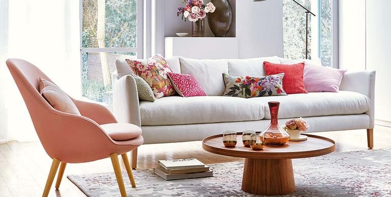 13 Pieces of Advice of the Professionals to Change the Look of Your Living Room