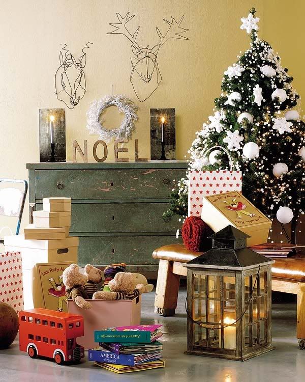 16 Christmas Decoration Ideas for All Ages