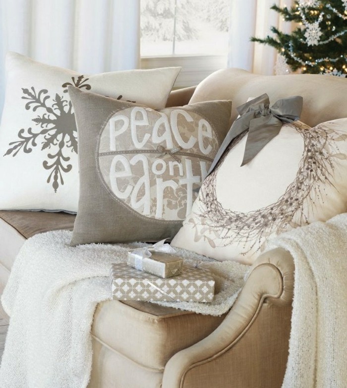 18 Gray Color Decoration Ideas for Christmas