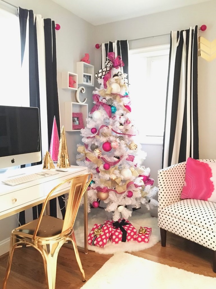 35 Creative and Original Tips to Decorate Christmas Tree