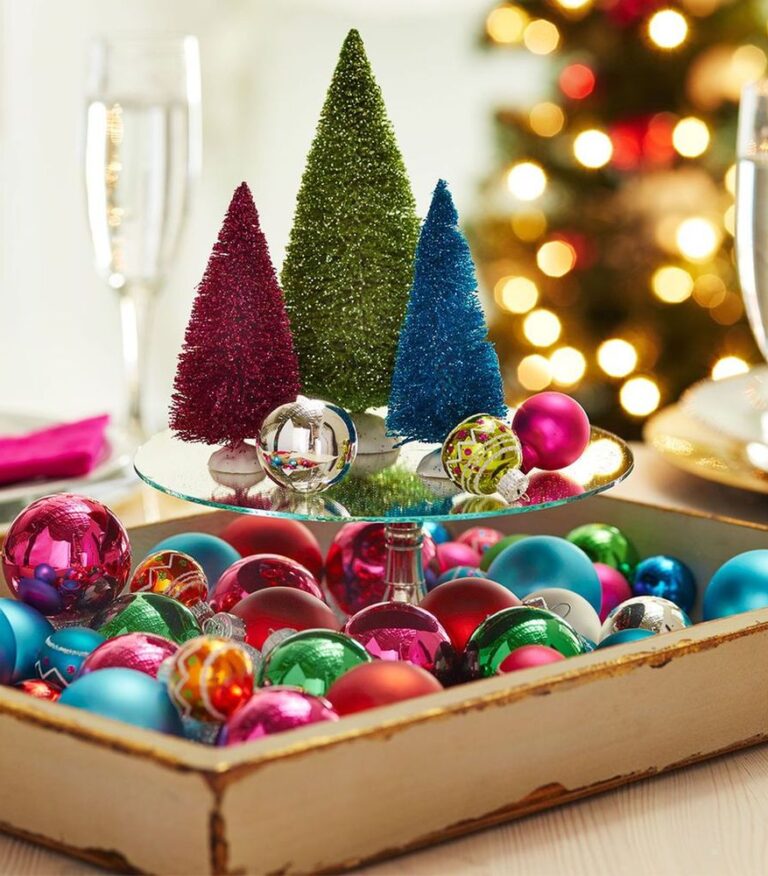 56 Christmas Decoration Trends in Colors and Styles