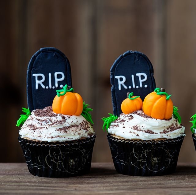 Decoration Ideas and Original Recipes for Halloween