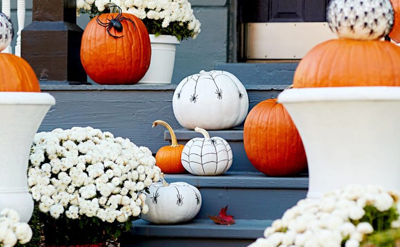 Ideas to Decorate Your House This Halloween Without Spending a Lot