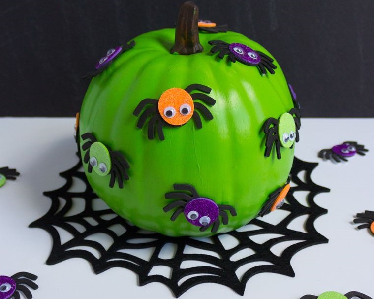 Painting and Decoration Ideas on Pumpkin for Halloween