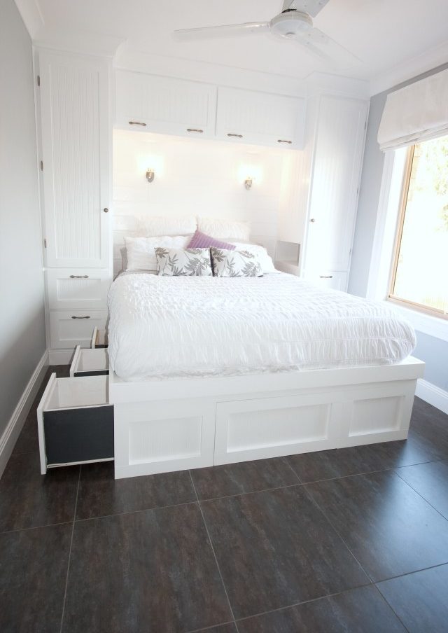 14 Tricks to Gain More Space in a Mini Bedroom