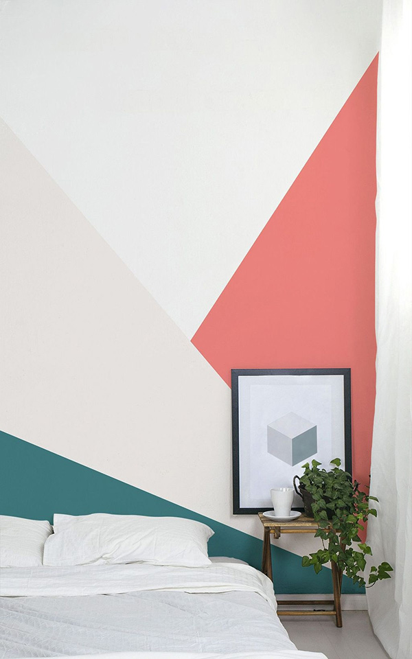 15 Ideas to Decorate a High Wall 10