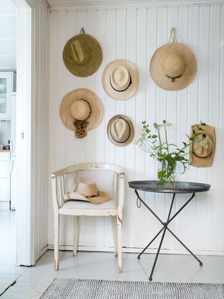 19 Ideas to Brighten Up the Walls of Your House