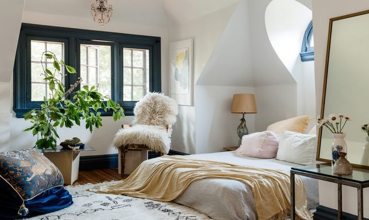 25 Latest Ideas and Tips for Decorating the Bedroom