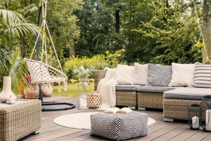 15 Makeover Ideas for Your Outdoor Space