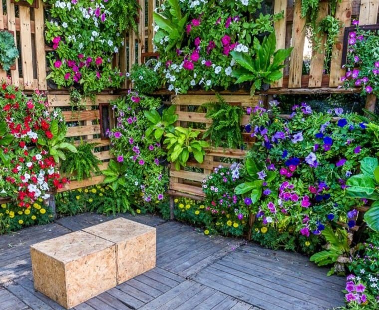 25 Ideas for Small Gardens and Make the Most of Space