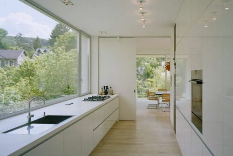 26 Kitchen Window as a Backsplash, Ideas, Advantages, and Disadvantages