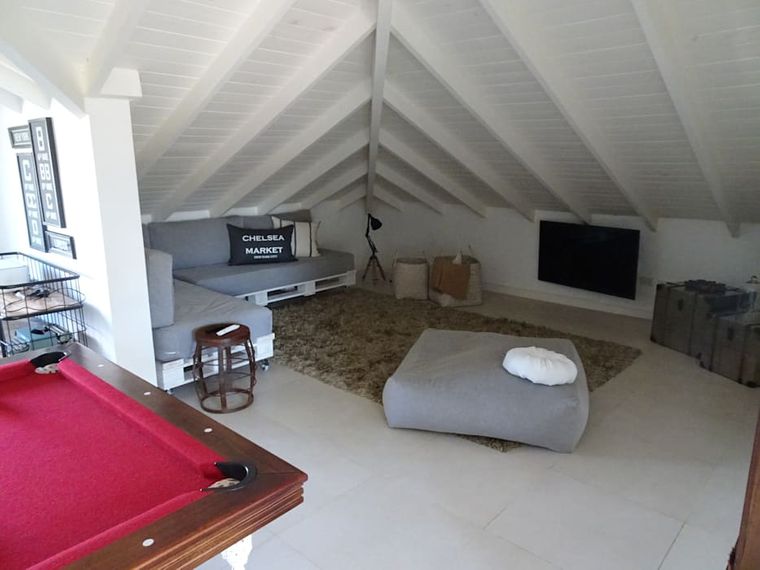 30 Ideas for a Recreation Space for Attic Game Room