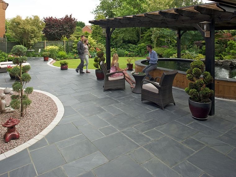 25 Stone Pavement and Paths Ideas for Patios and Gardens