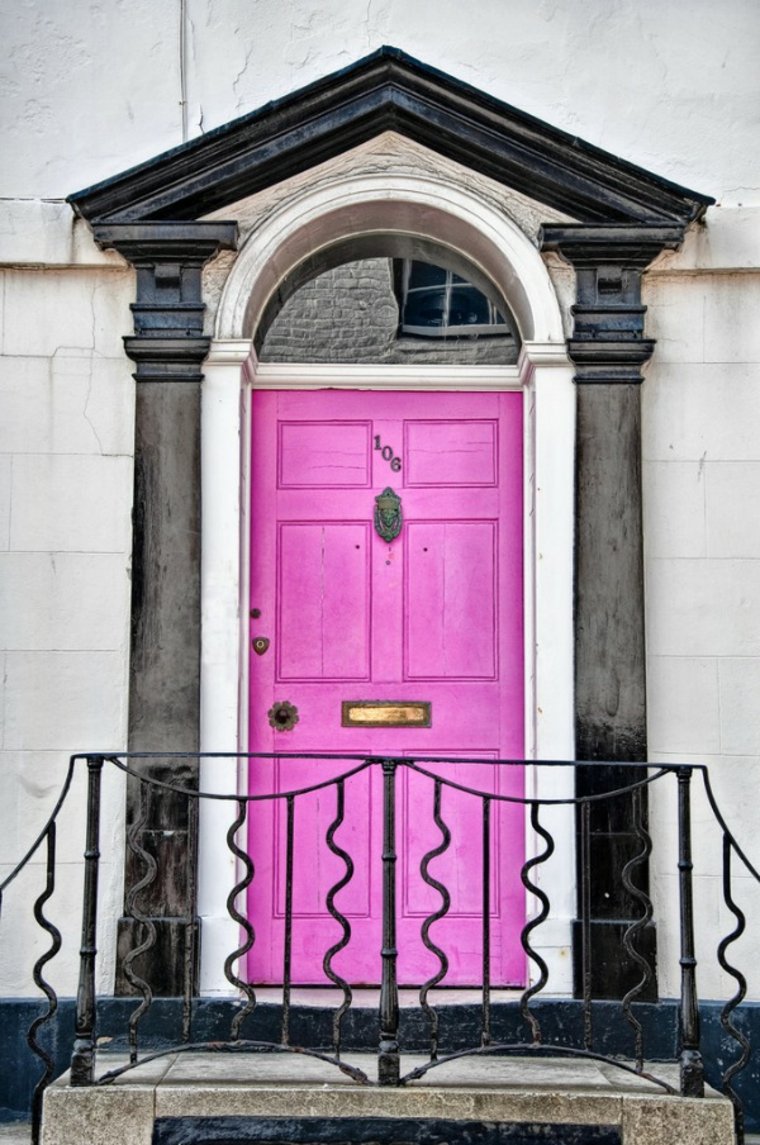 32 Entrance Doors, their Types and Characteristics for Flats and Houses